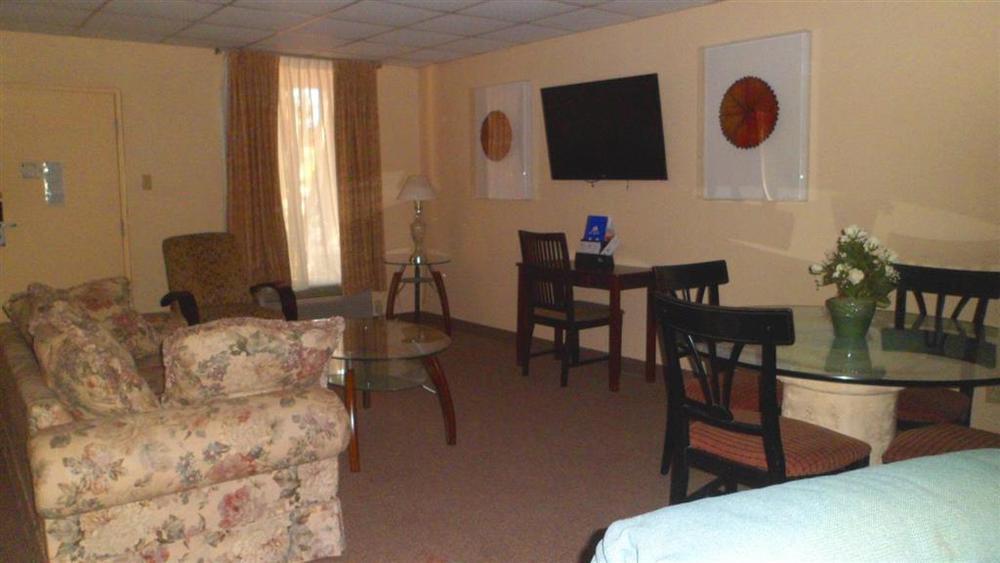 Americas Best Value Inn And Suites Victoria Quarto foto